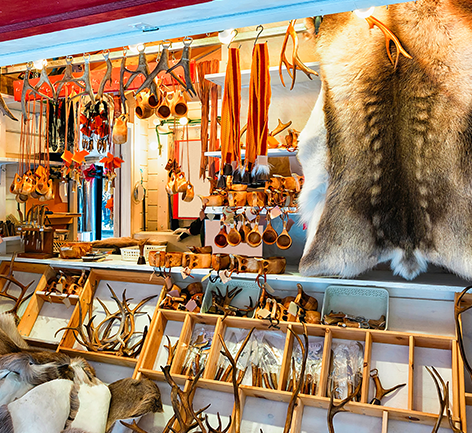 Selecting meaningful souvenirs